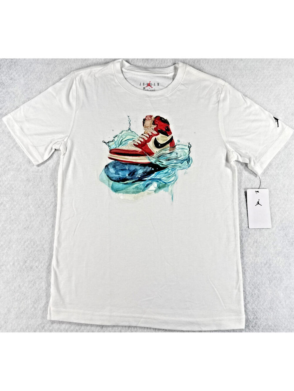 Air Jordan Youth Medium 5-6 Years White Splash Sneaker Graphic T Shirt NWT